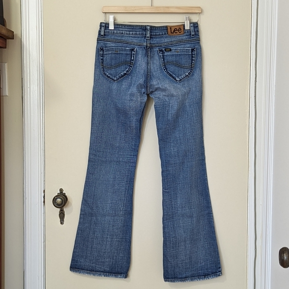Vintage Lee flare jeans, size 29. - Picture 6 of 7